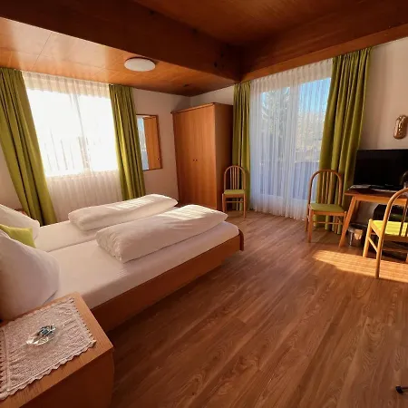 Wachter Guest house